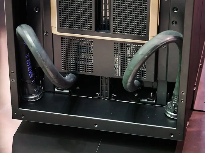 خنک‌کننده مایع